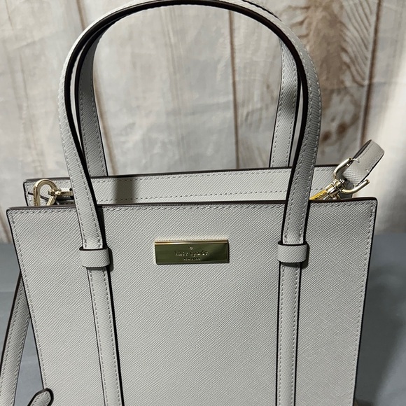 Kate Spade “Kenzie” Satchel Light Gray NWT - Picture 3 of 12
